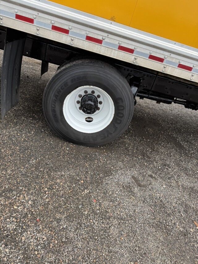 2018 Freightliner M2 26ft Box Truck w 4400 Liftgate Henrico VA