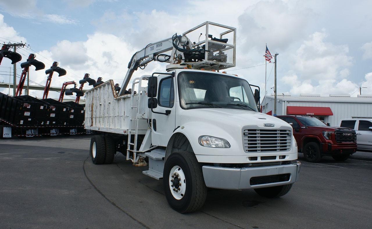 2018 Freightliner M2106 24 yd. Hood 7000 Grapple Truck Tampa FL