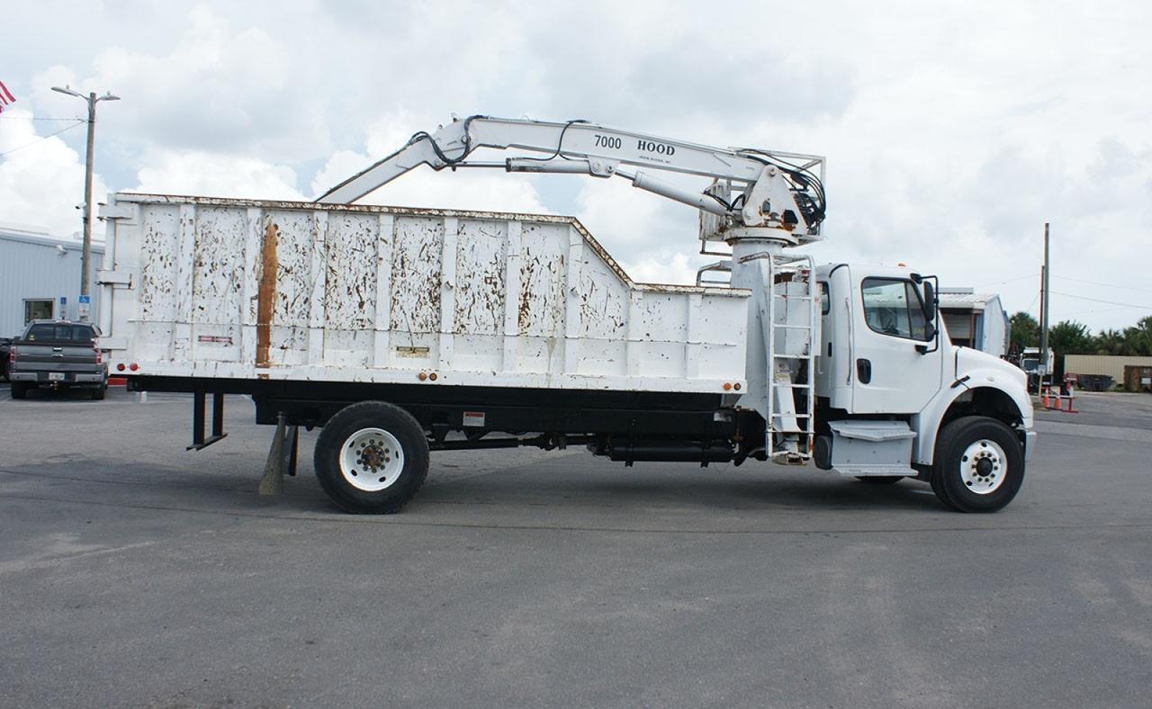 2018 Freightliner M2106 24 yd. Hood 7000 Grapple Truck Tampa FL