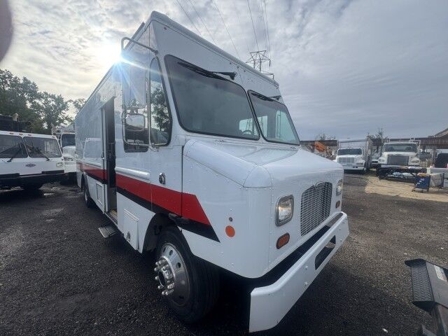 2018 Freightliner MT55 20' Step Van w2000lb Liftgate Henrico VA