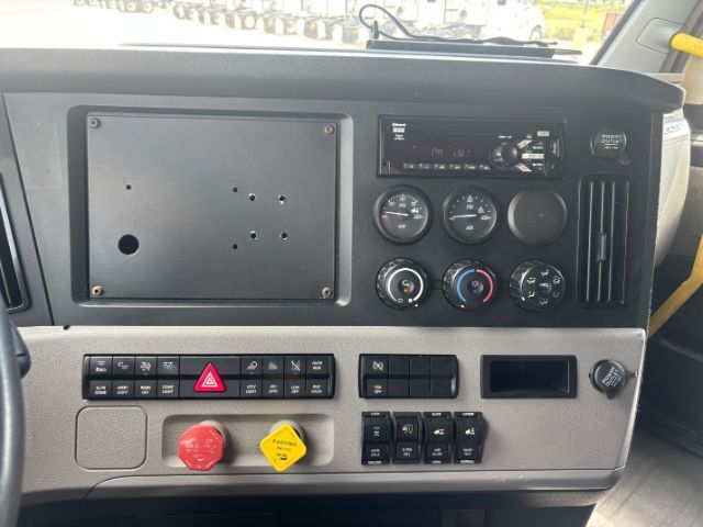 2018 Freightliner New Cascadia 126 . Seville OH