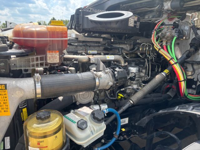 2018 Freightliner New Cascadia 126 . Seville OH
