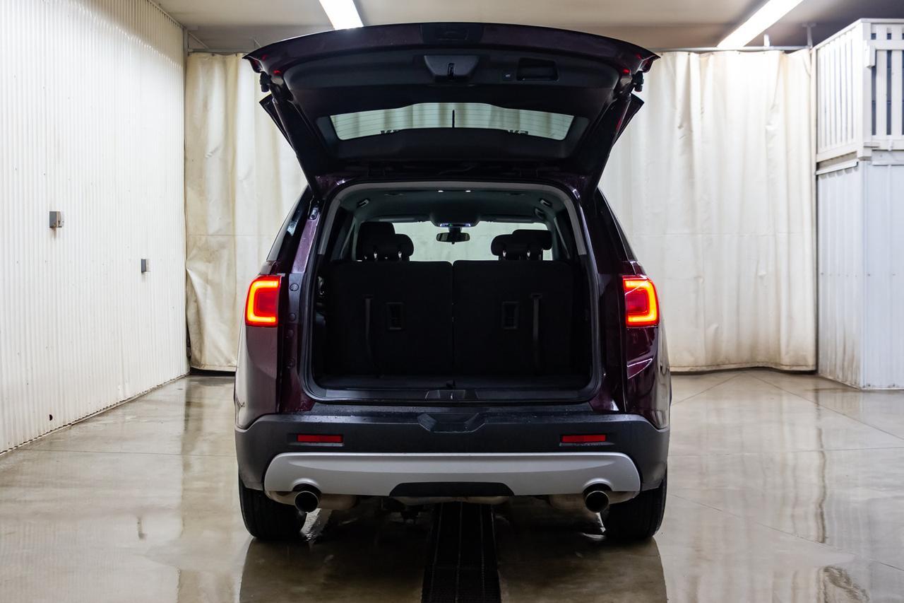 2018 GMC Acadia AWD SLE 3rd Row BCam Red Deer AB