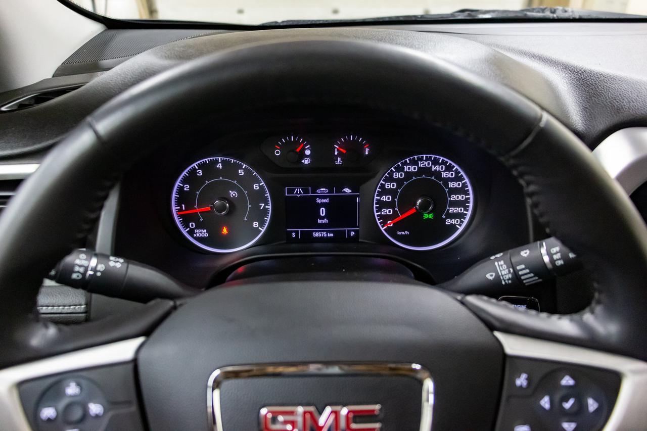 2018 GMC Acadia AWD SLE 3rd Row BCam Red Deer AB