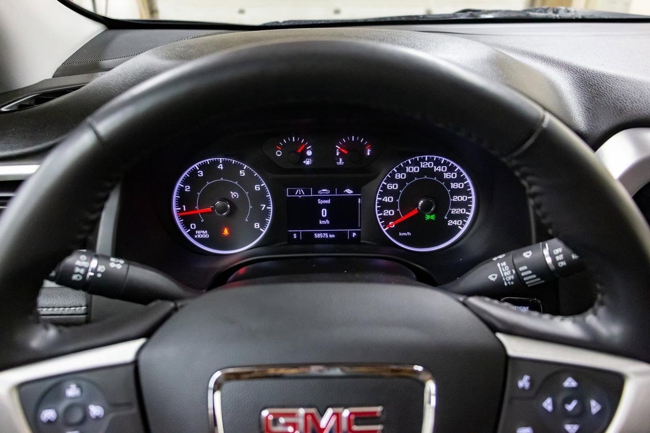 2018 GMC Acadia AWD SLE 3rd Row BCam Red Deer AB