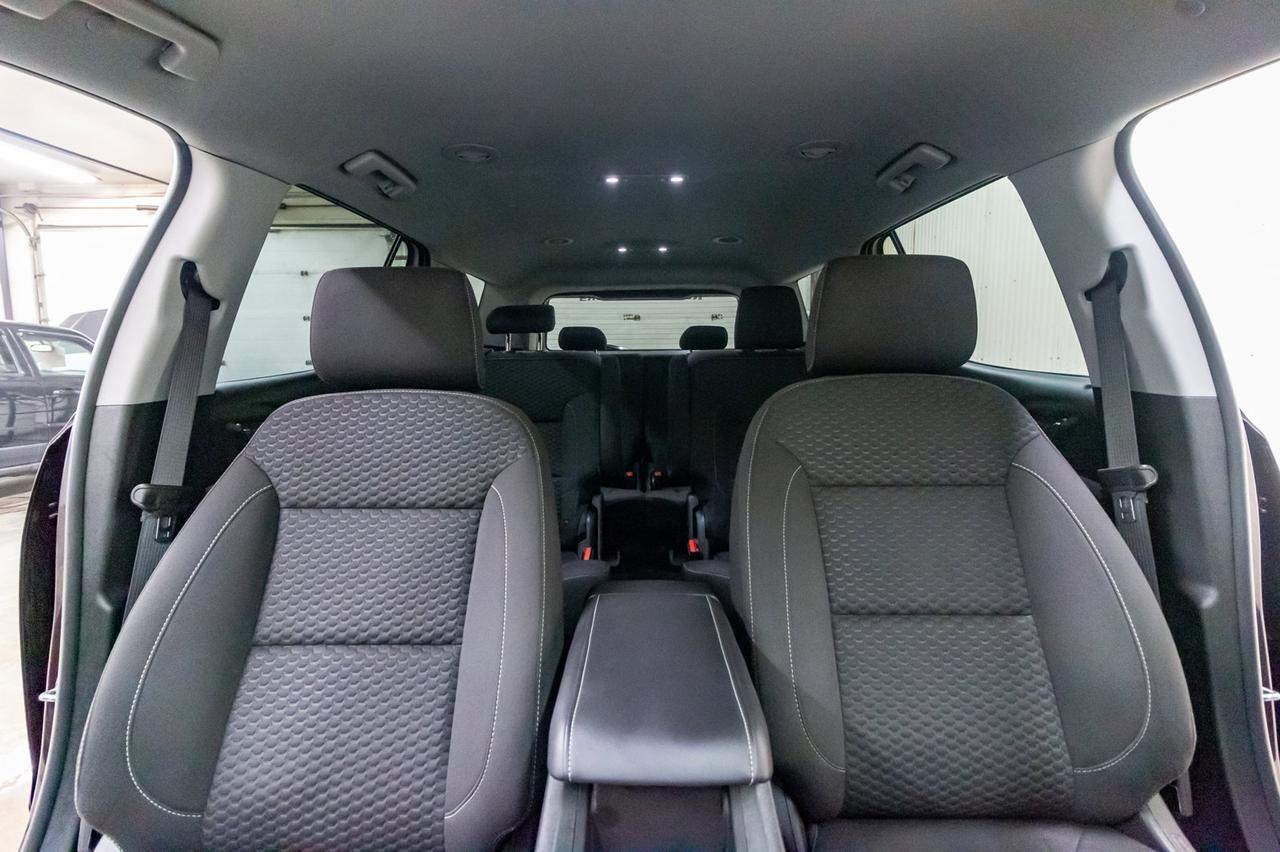 2018 GMC Acadia AWD SLE 3rd Row BCam Red Deer AB