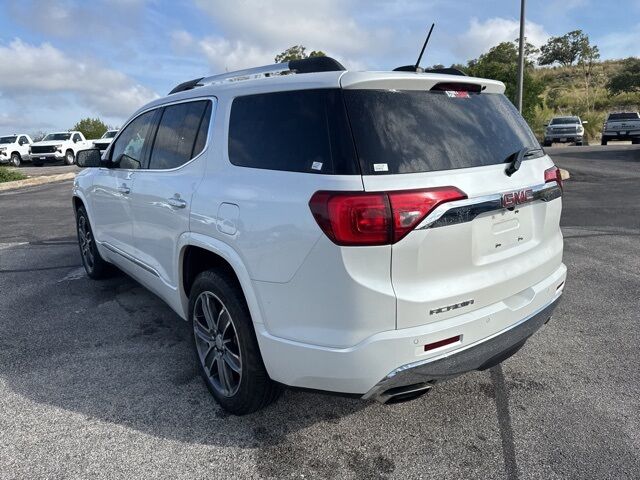 2018 GMC Acadia Denali  TX