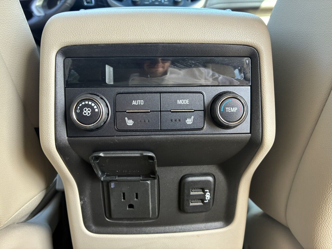 2018 GMC Acadia Denali Charlton MA