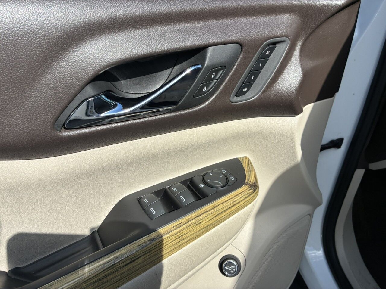 2018 GMC Acadia Denali Charlton MA