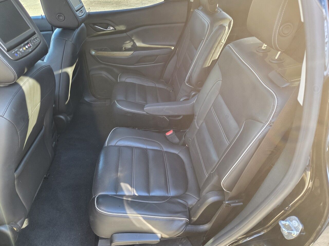 2018 GMC Acadia Denali Charlton MA