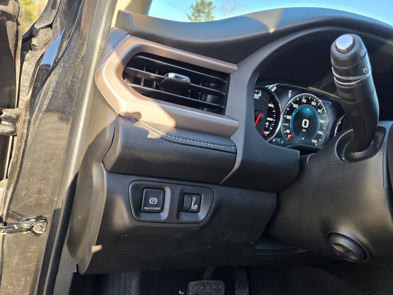 2018 GMC Acadia Denali Charlton MA