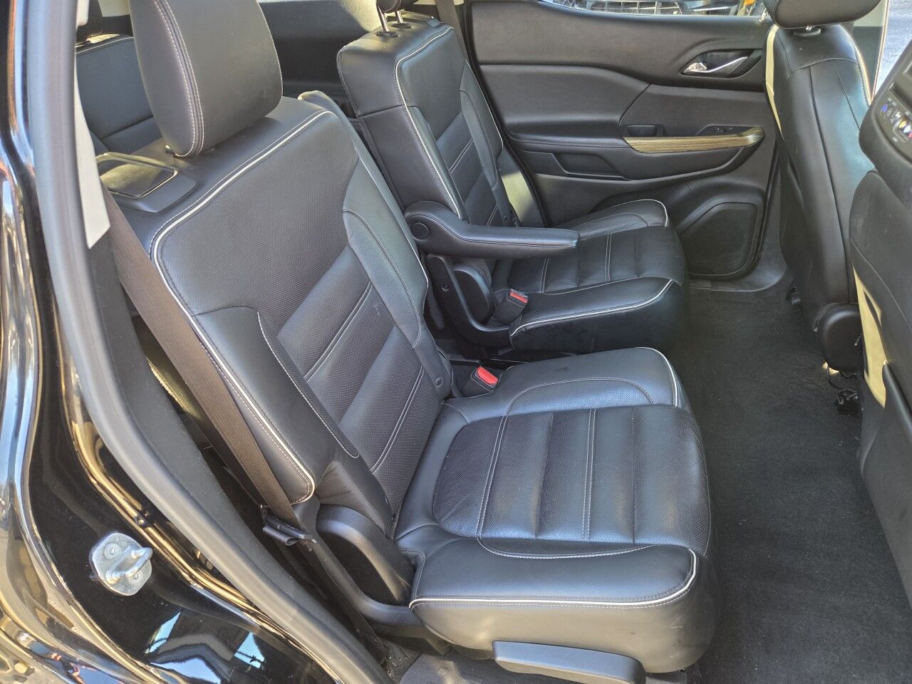 2018 GMC Acadia Denali Charlton MA