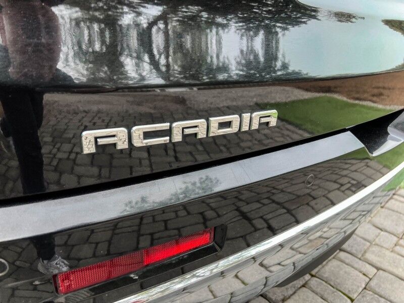 2018 GMC Acadia Denali Wilmington NC