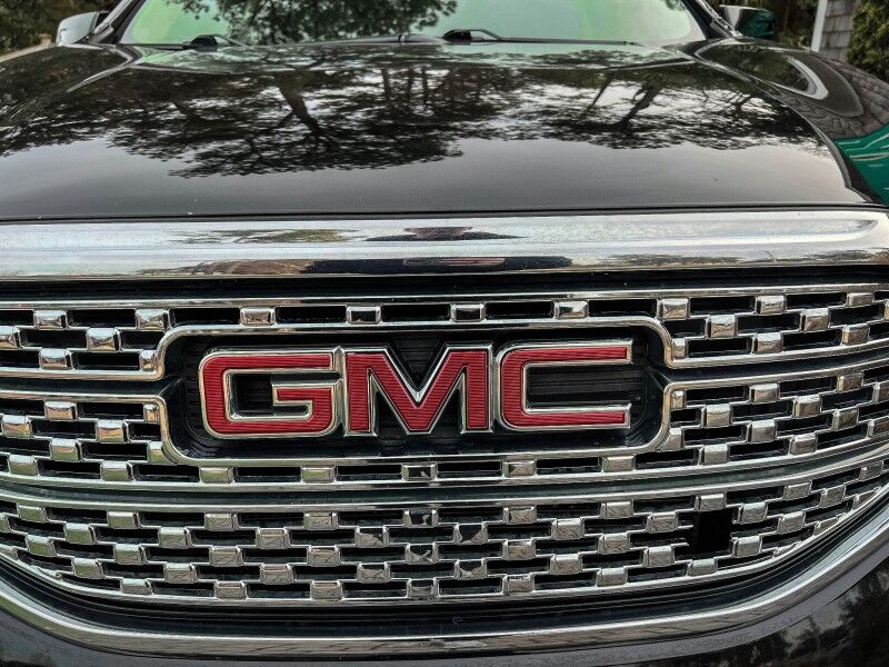 2018 GMC Acadia Denali Wilmington NC