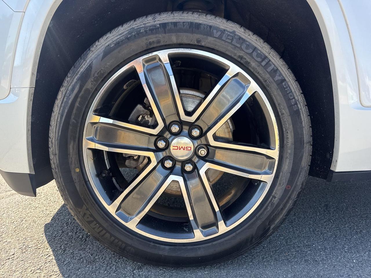 2018 GMC Acadia Denali Chantilly VA