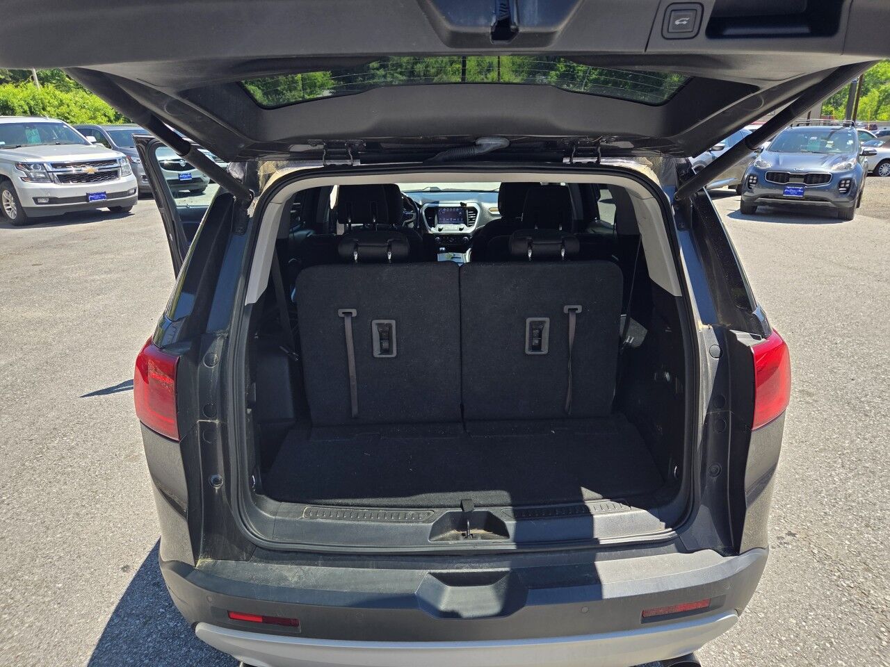 2018 GMC Acadia SLE Charlton MA