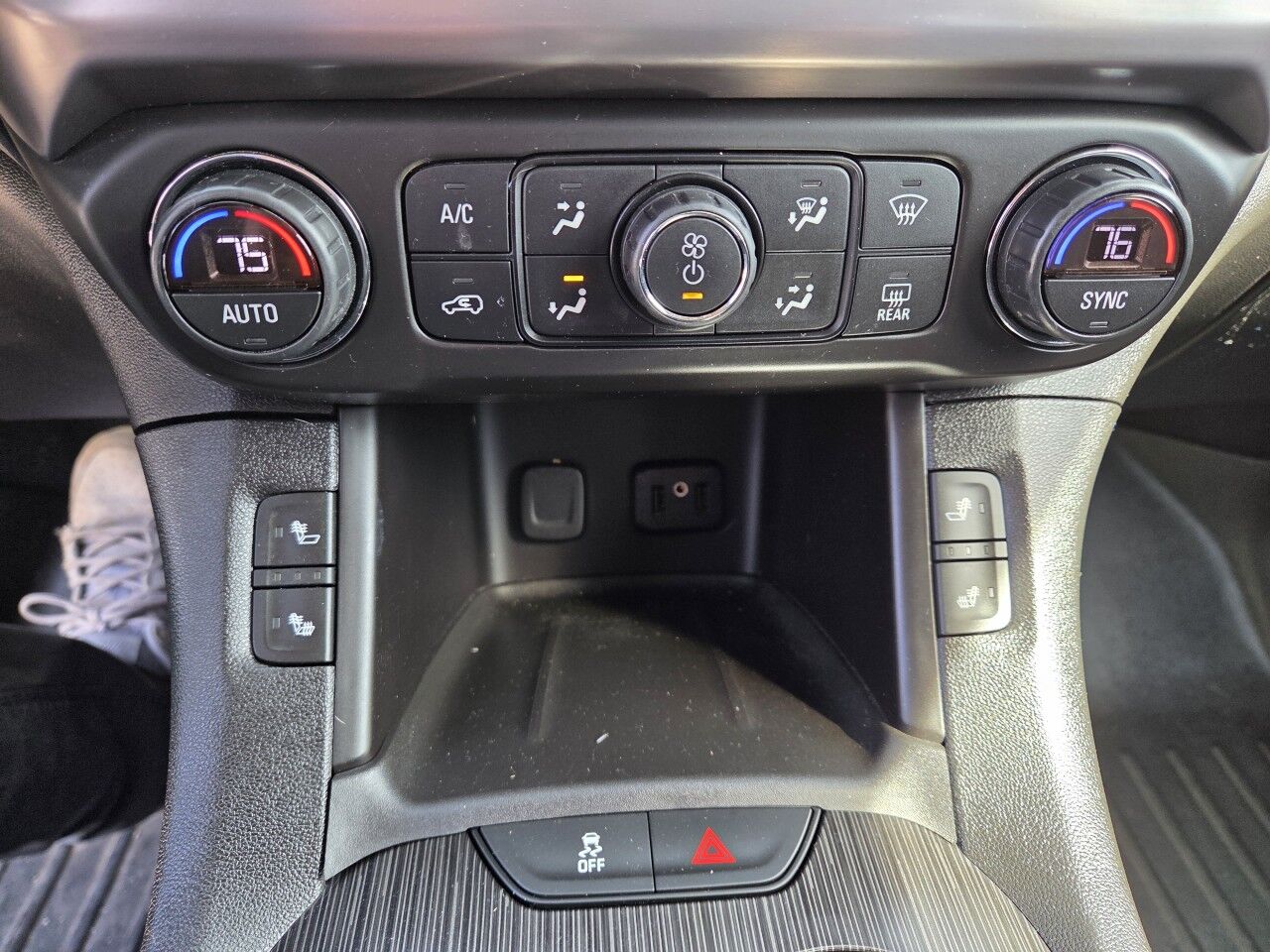 2018 GMC Acadia SLE Charlton MA