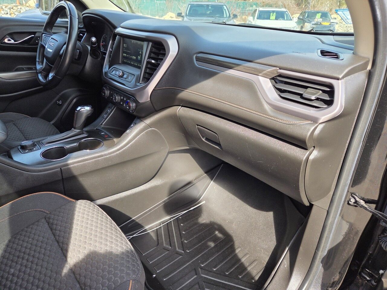 2018 GMC Acadia SLE Charlton MA