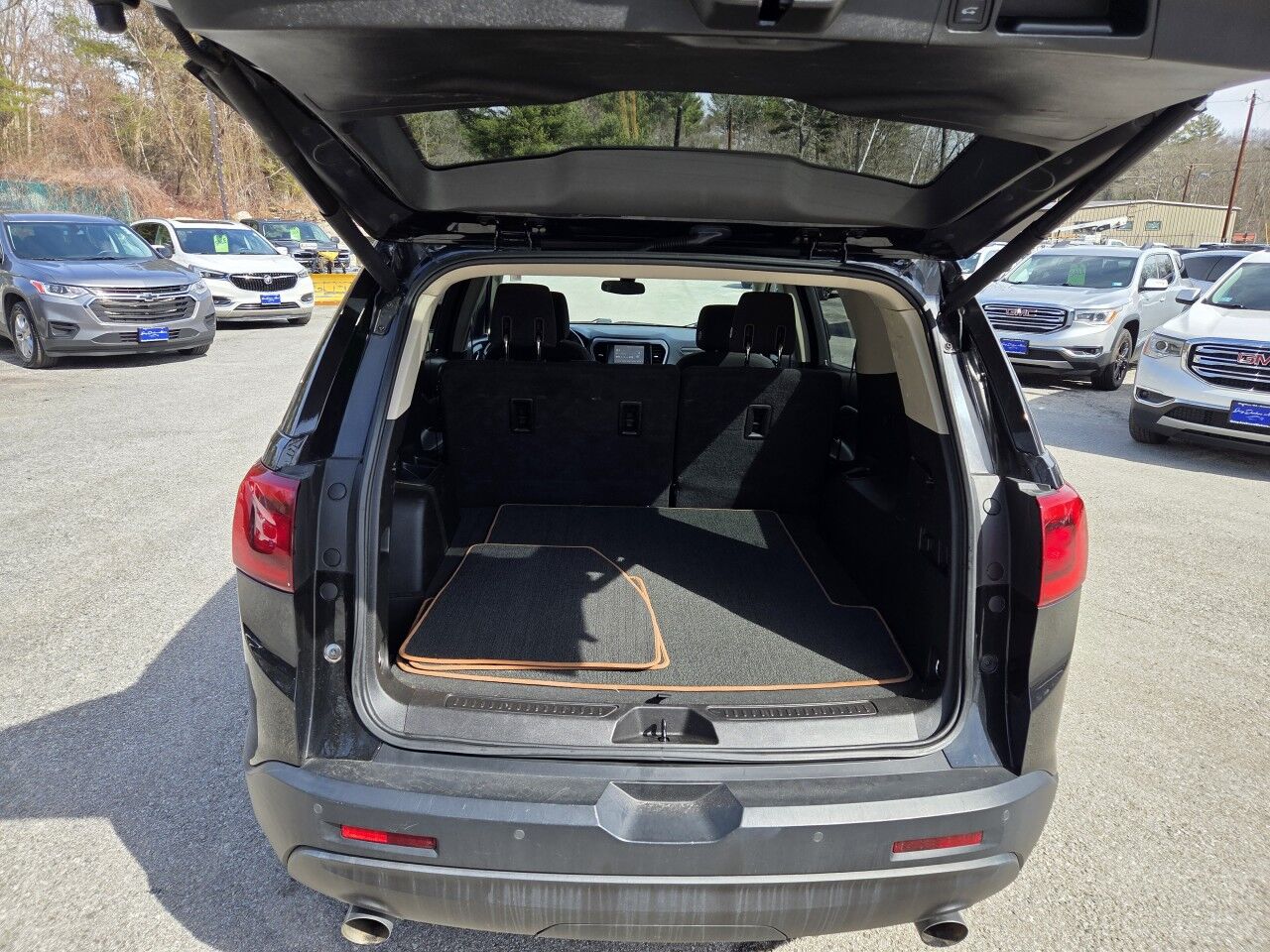 2018 GMC Acadia SLE Charlton MA