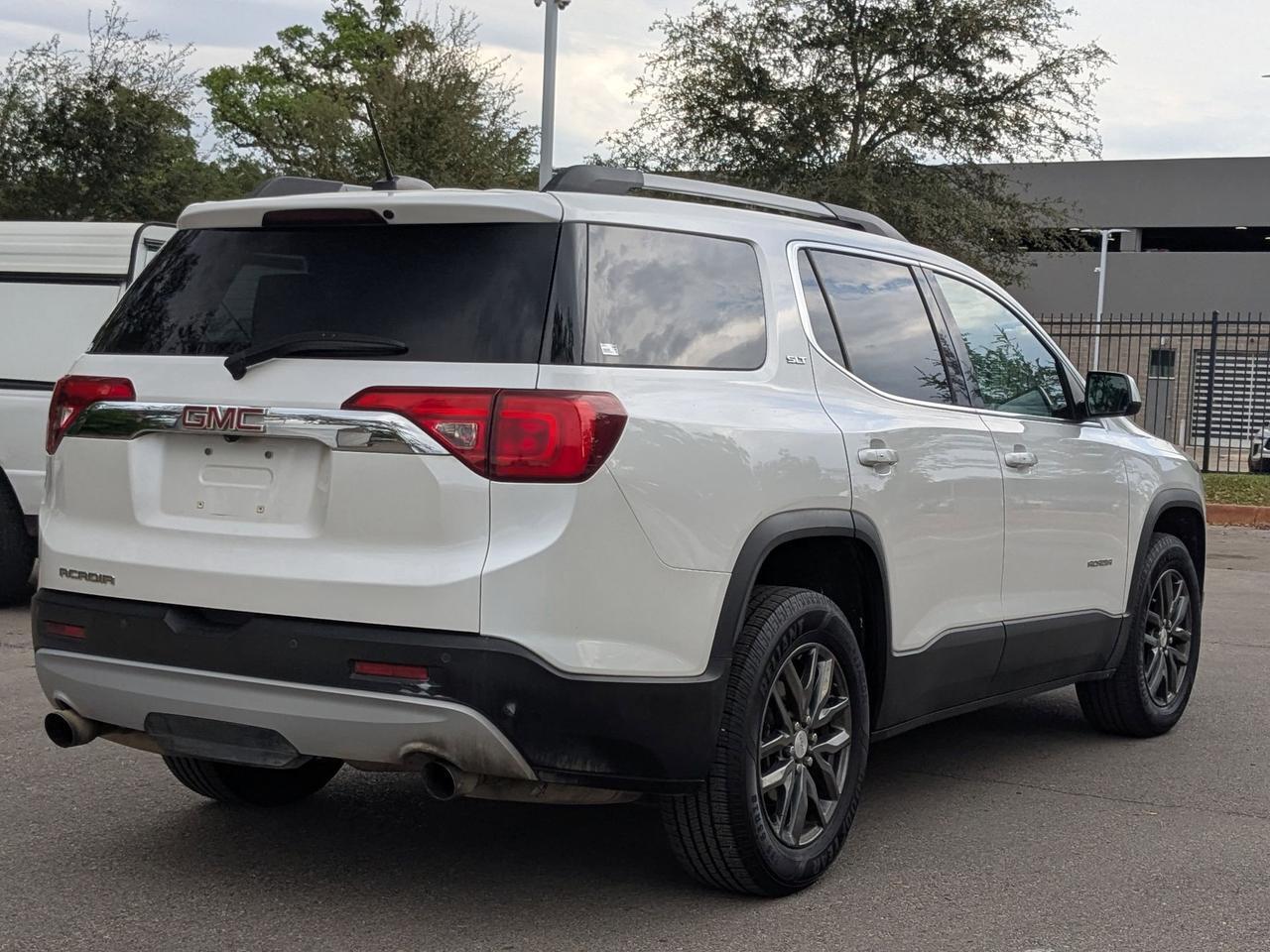 2018 GMC Acadia SLT