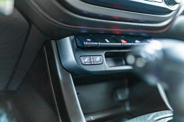 2018 GMC Canyon 4x4 Crew Cab All Terrain BCam Red Deer AB