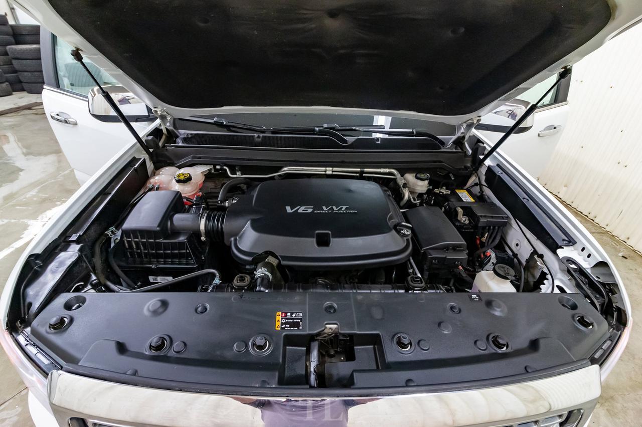 2018 GMC Canyon 4x4 Crew Cab Denali Leather Nav BCam Red Deer AB