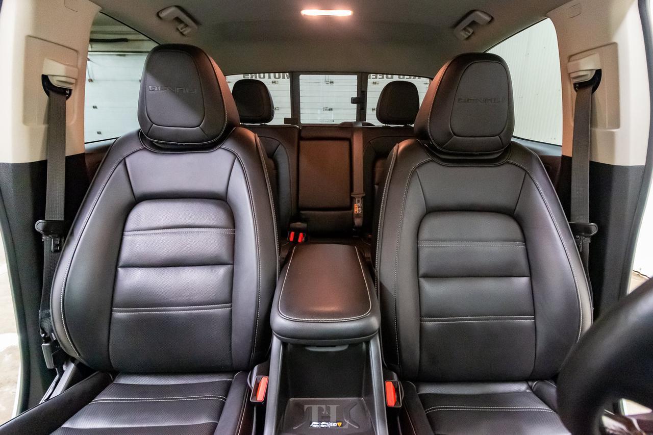 2018 GMC Canyon 4x4 Crew Cab Denali Leather Nav BCam Red Deer AB