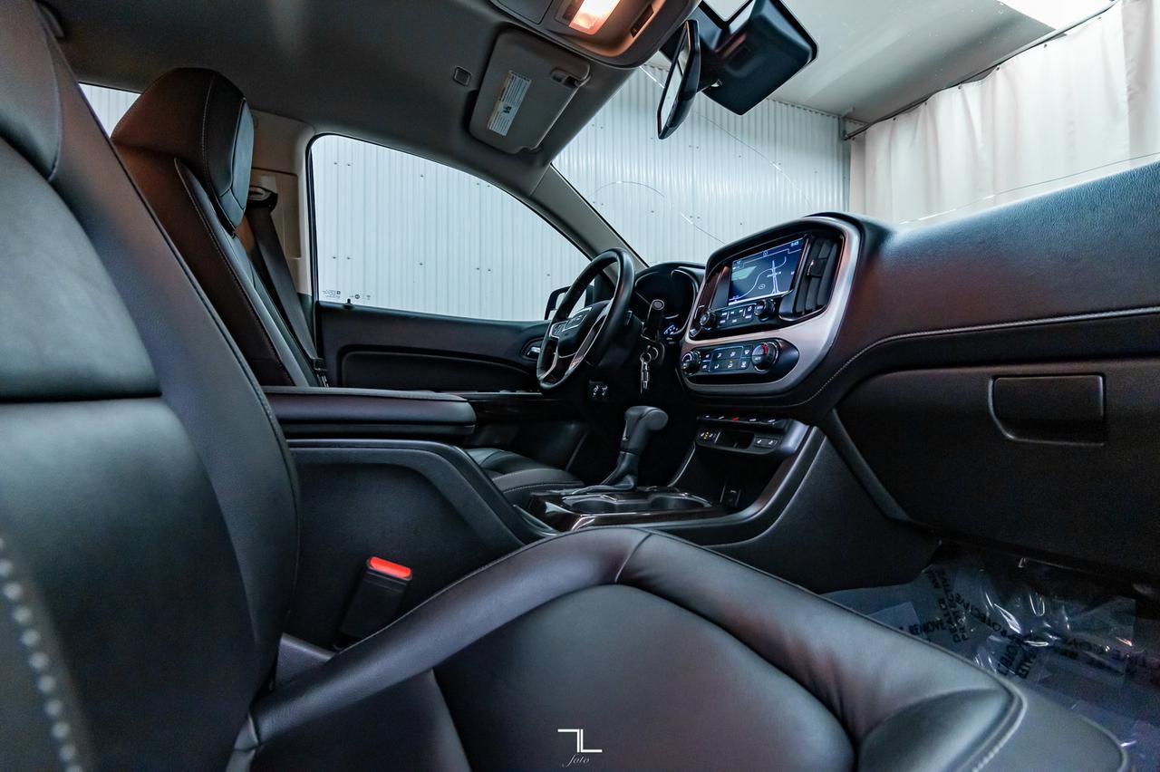 2018 GMC Canyon 4x4 Crew Cab SLT Leather Nav BCam Red Deer AB