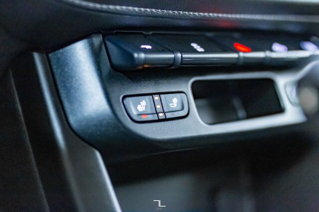 2018 GMC Canyon 4x4 Crew Cab SLT Leather Nav BCam Red Deer AB