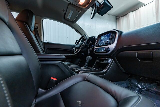 2018 GMC Canyon 4x4 Crew Cab SLT Leather Nav BCam Red Deer AB