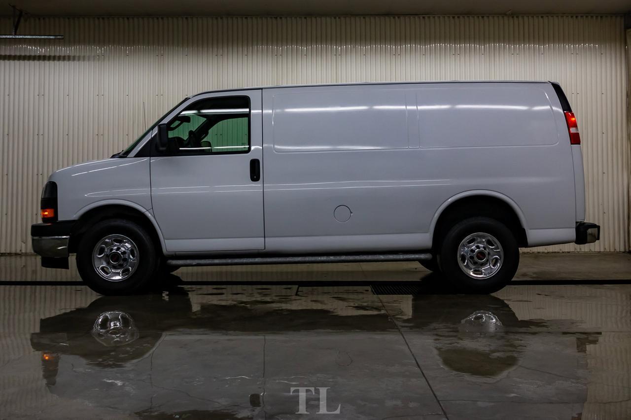 2018 GMC Savana 2500 Cargo Van BCam Red Deer AB