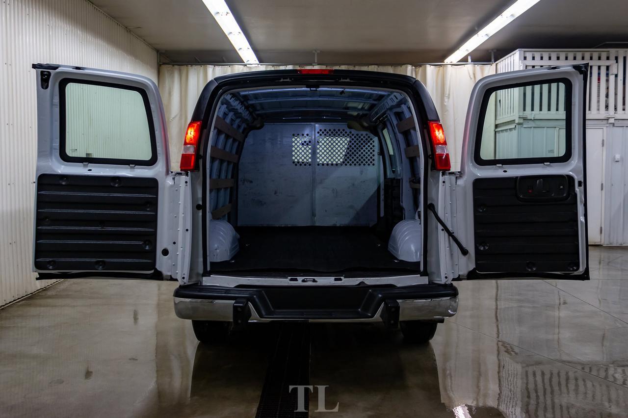 2018 GMC Savana 2500 Cargo Van BCam Red Deer AB