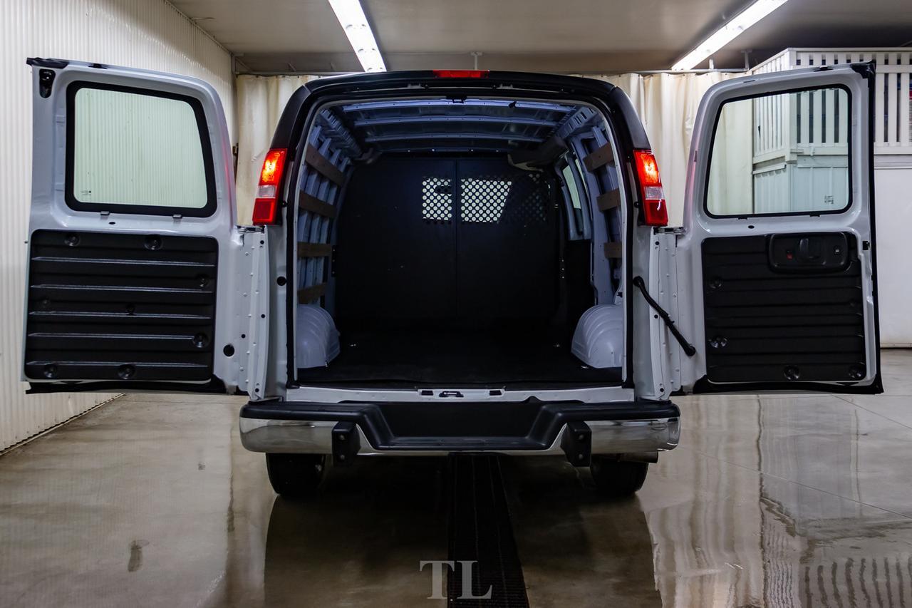 2018 GMC Savana 2500 Cargo Van BCam Red Deer AB