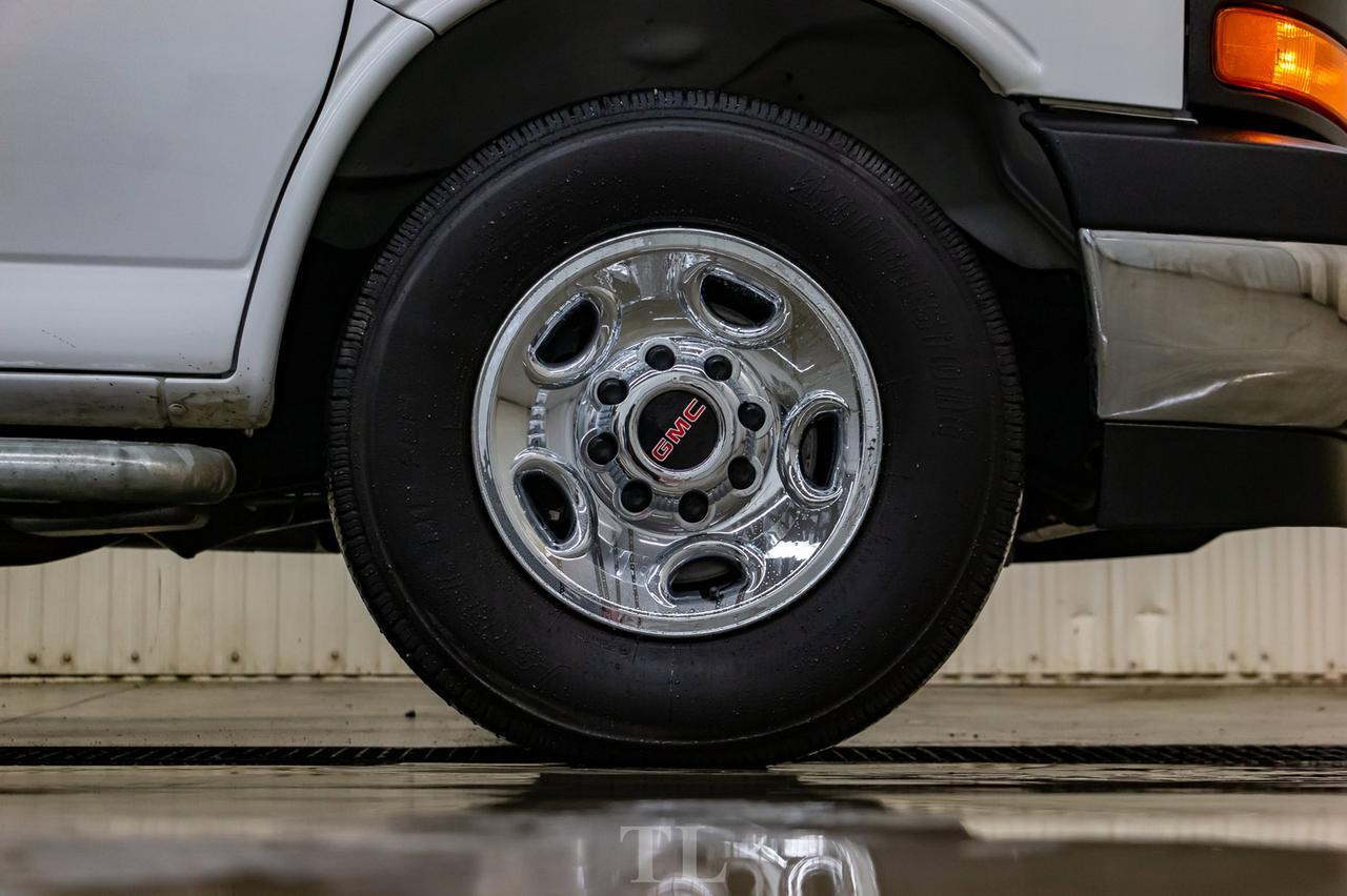 2018 GMC Savana 2500 Cargo Van BCam Red Deer AB