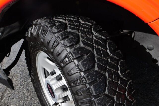 2018 GMC Savana 3500 Cargo Van / 6.0L V8 / Utility Van! High Point NC