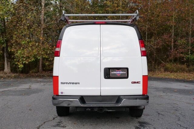 2018 GMC Savana 3500 Cargo Van / 6.0L V8 / Utility Van! High Point NC