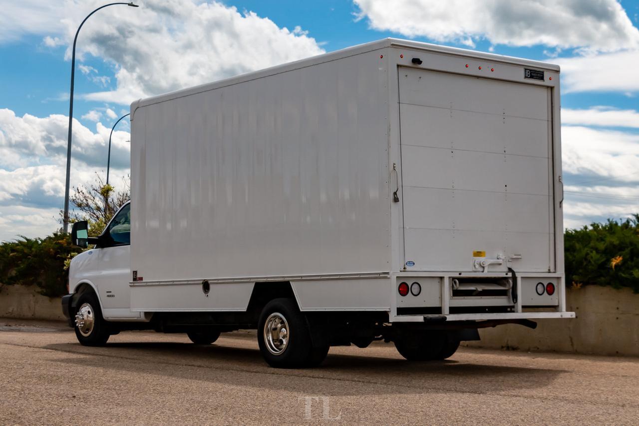 2018 GMC Savana 4500 Cutaway Cube Van Red Deer AB