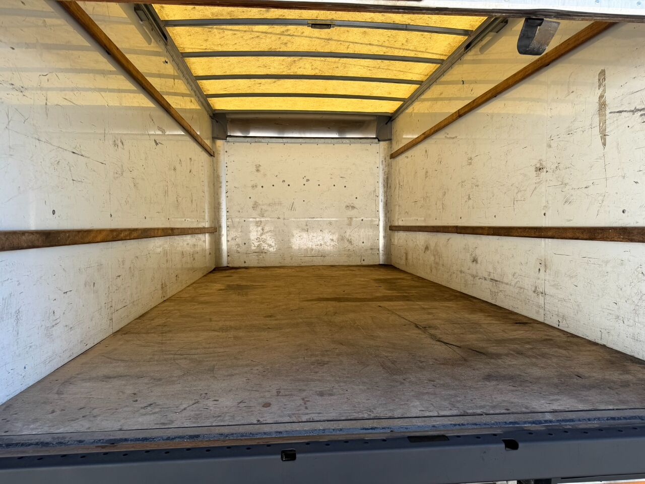 2018 GMC Savana Commercial Cutaway 3500 Van 177" Jacksonville FL