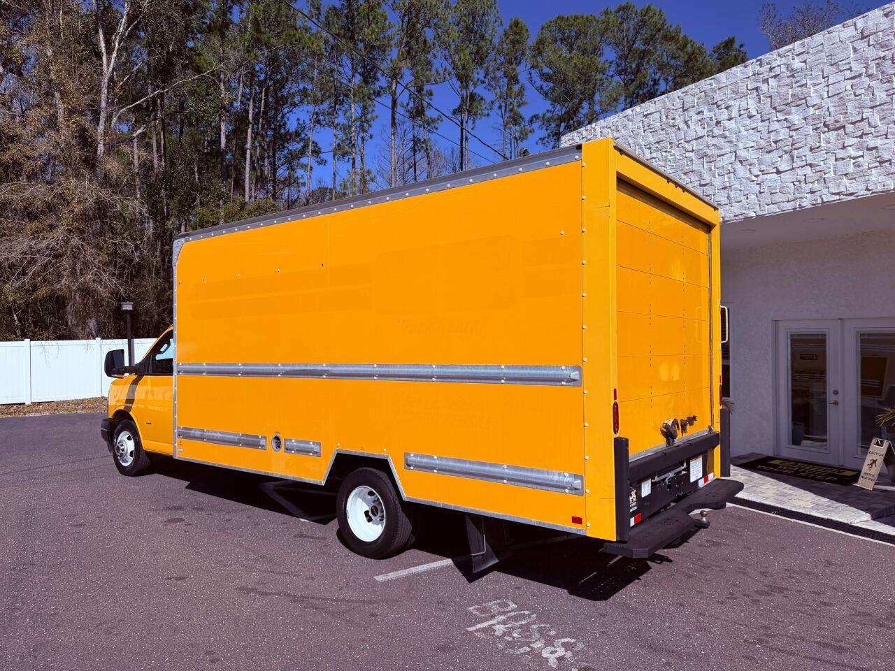 2018 GMC Savana Commercial Cutaway 3500 Van 177" Jacksonville FL