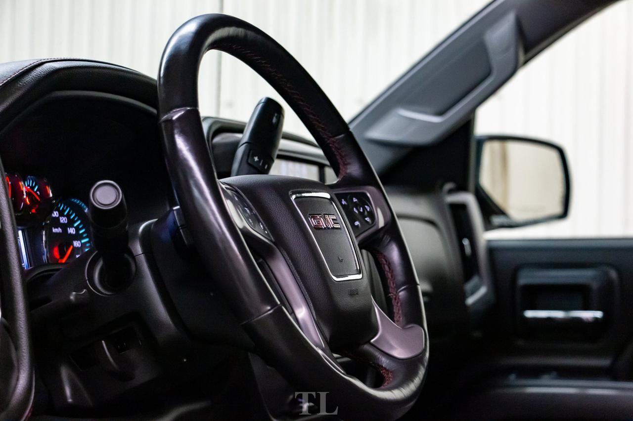 2018 GMC Sierra 1500 4x4 Crew Cab All Terrain Level Kit Leather Nav BCam Red Deer AB