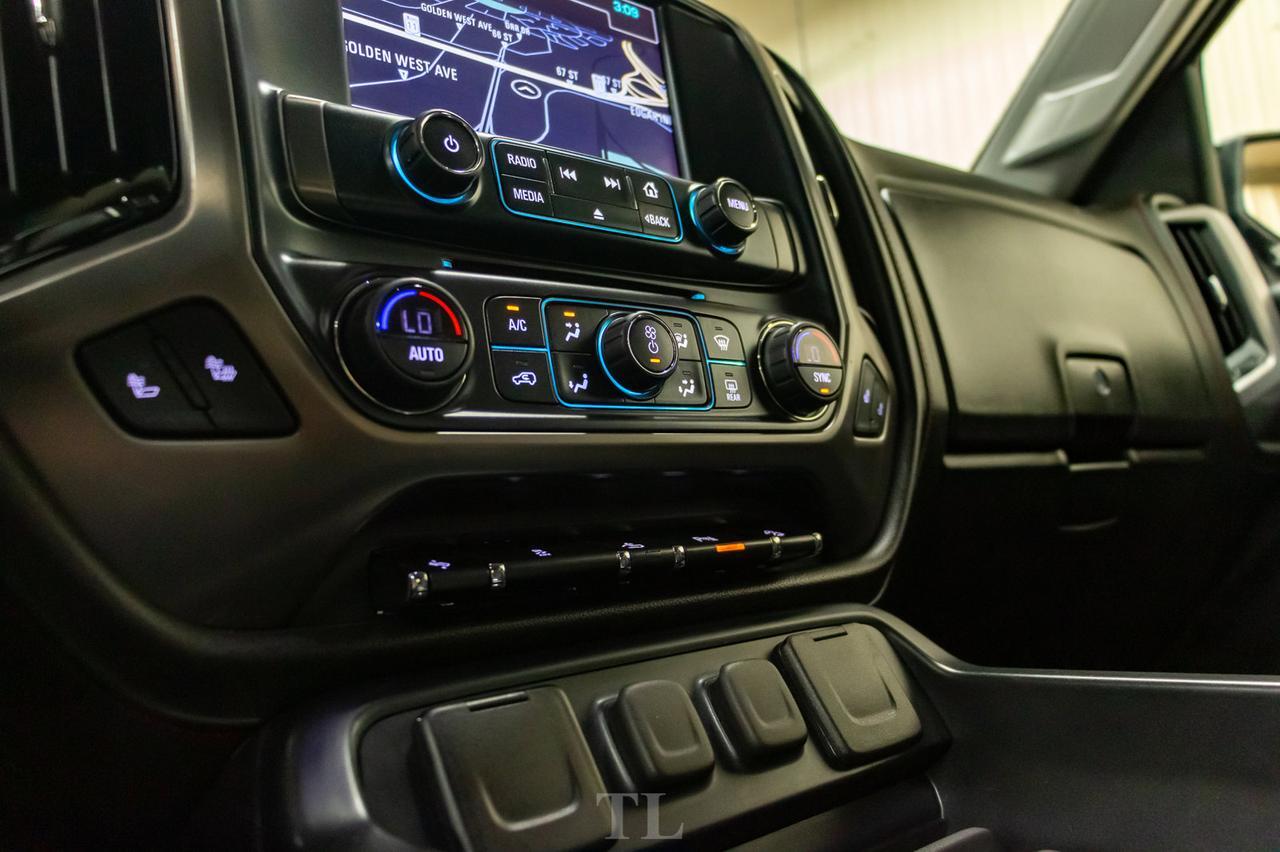 2018 GMC Sierra 1500 4x4 Crew Cab All Terrain Level Kit Leather Nav BCam Red Deer AB