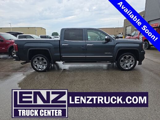 2018_GMC_Sierra 1500_4x4 Crew Cab Denali_ Fond du Lac WI
