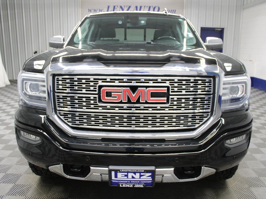 2018 GMC Sierra 1500 4x4 Crew Cab Denali Fond du Lac WI