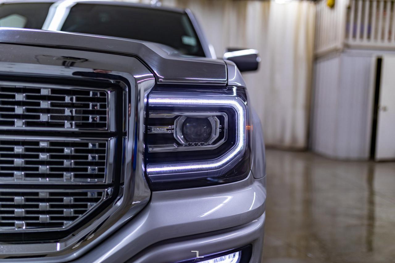 2018 GMC Sierra 1500 4x4 Crew Cab Denali Leather Roof Nav BCam Red Deer AB