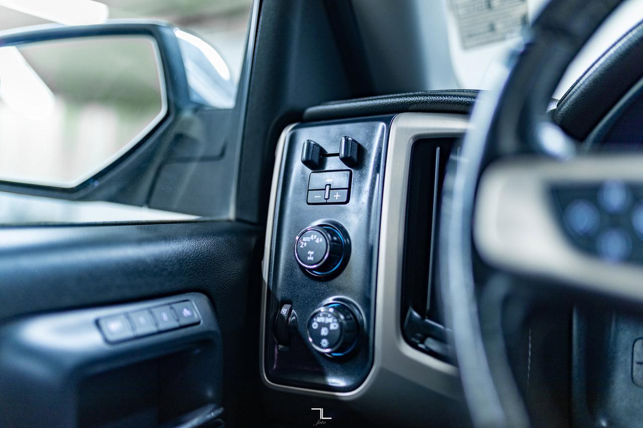 2018 GMC Sierra 1500 4x4 Crew Cab Denali Leather Roof Nav BCam Red Deer AB