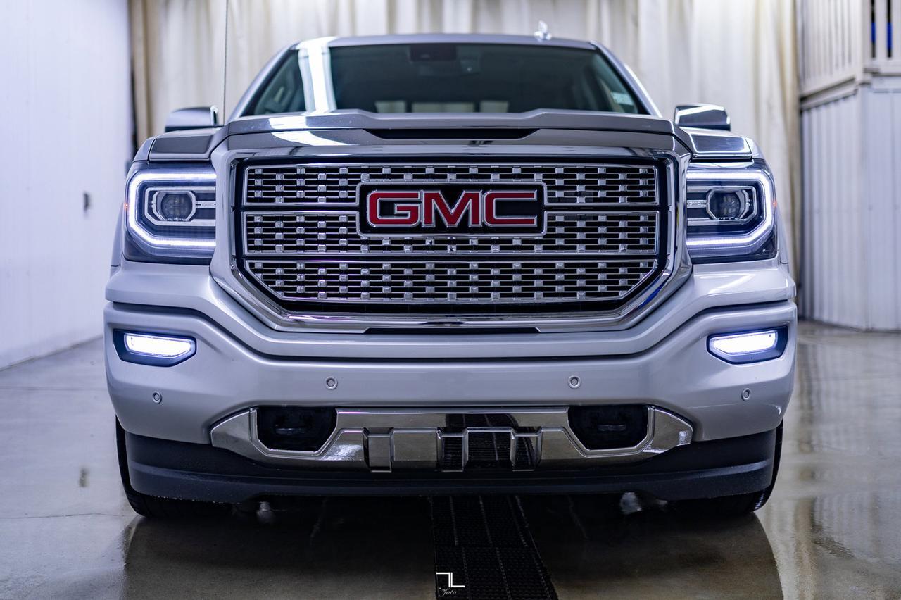 2018 GMC Sierra 1500 4x4 Crew Cab Denali Leather Roof Nav BCam Red Deer AB