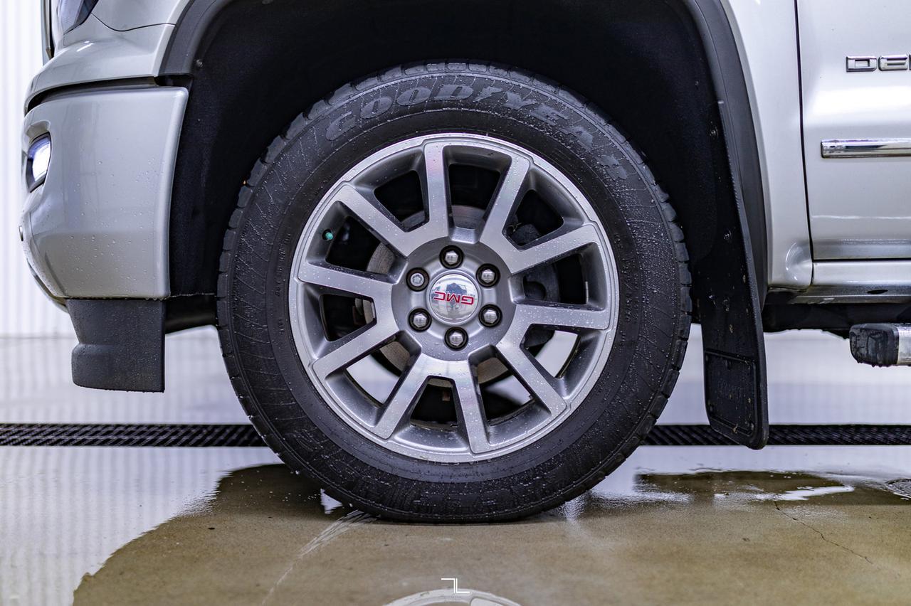 2018 GMC Sierra 1500 4x4 Crew Cab Denali Leather Roof Nav BCam Red Deer AB