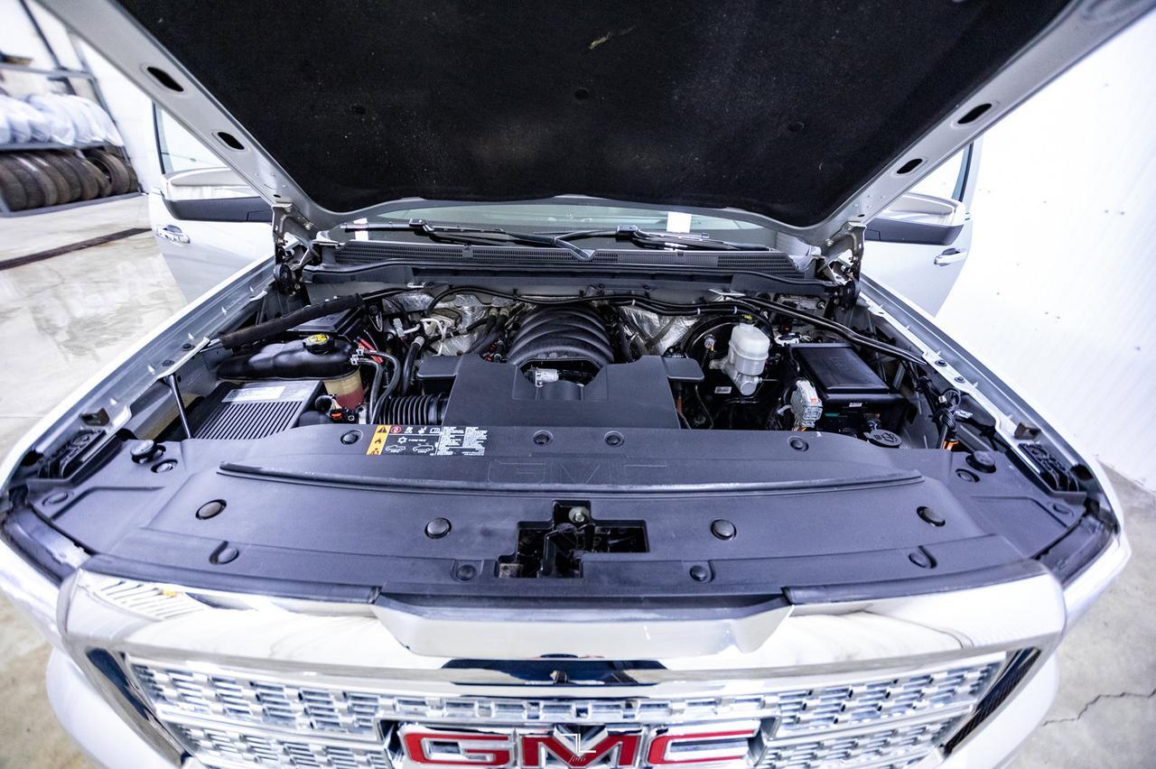 2018 GMC Sierra 1500 4x4 Crew Cab Denali Leather Roof Nav BCam Red Deer AB