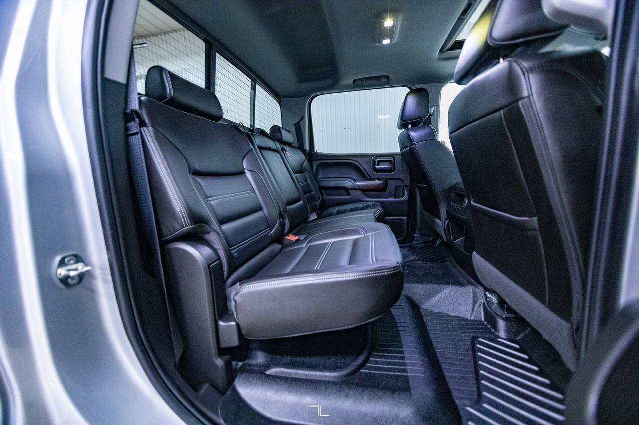 2018 GMC Sierra 1500 4x4 Crew Cab Denali Leather Roof Nav BCam Red Deer AB