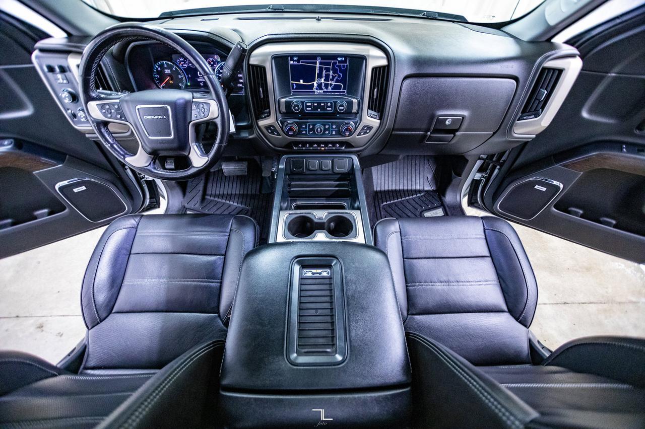 2018 GMC Sierra 1500 4x4 Crew Cab Denali Leather Roof Nav BCam Red Deer AB